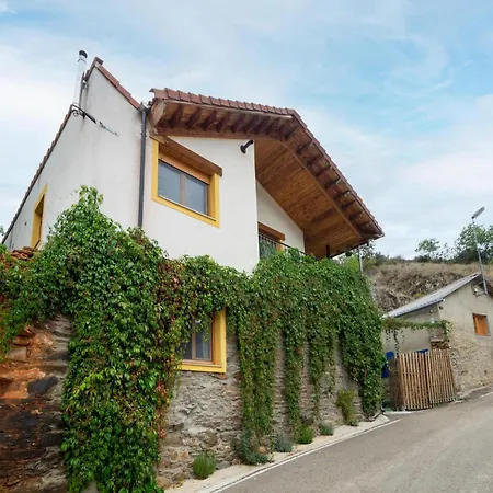 Romantic Escape With Terrace