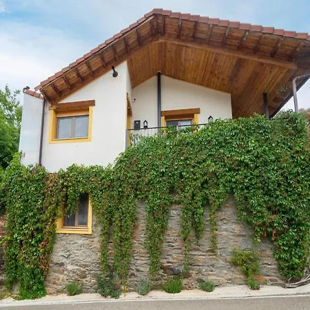 Romantic Escape With Terrace La Omañuela