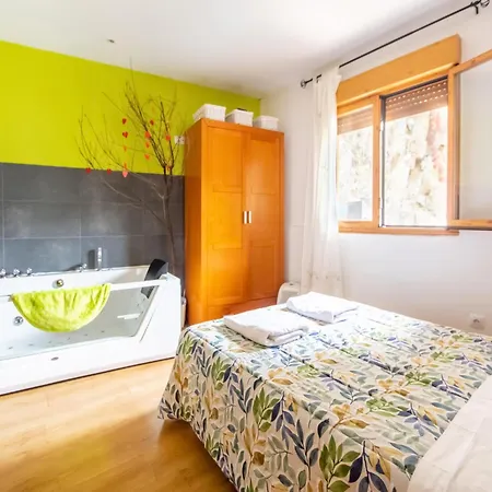 Romantic Escape With Terrace *