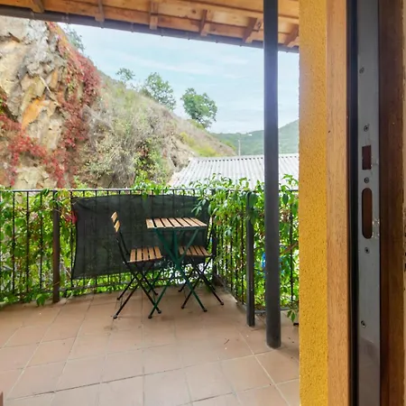 Romantic Escape With Terrace Apartamento