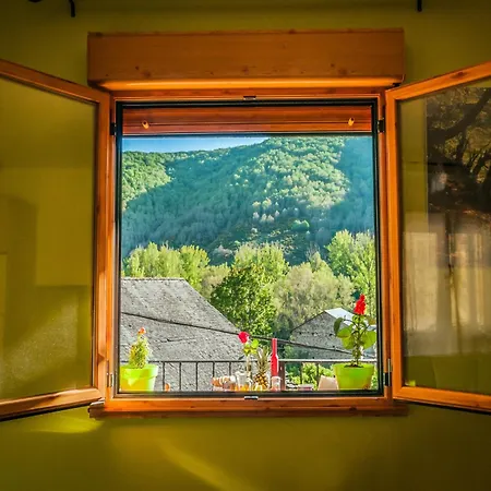 Romantic Escape With Terrace