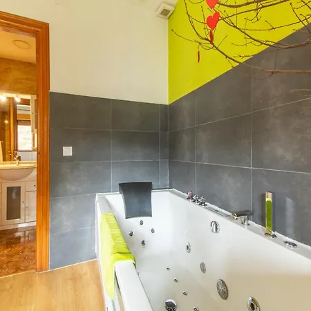 Romantic Escape With Terrace