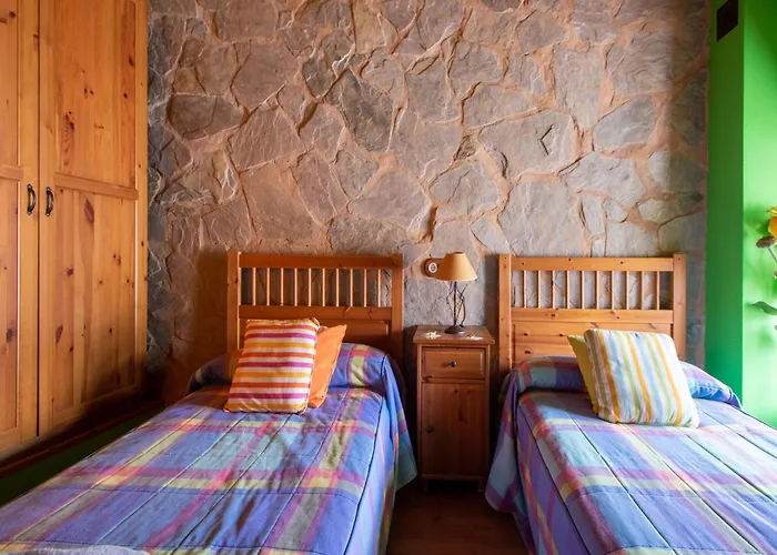 Romantic Escape With Terrace La Omañuela