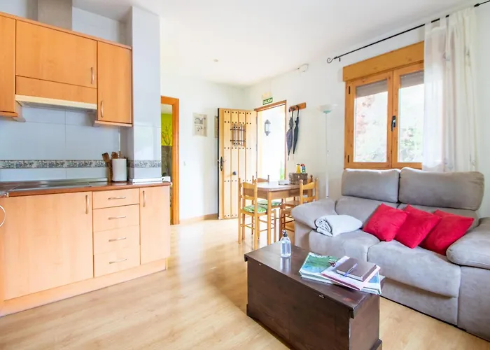 Apartamento Romantic Escape With Terrace La Omañuela